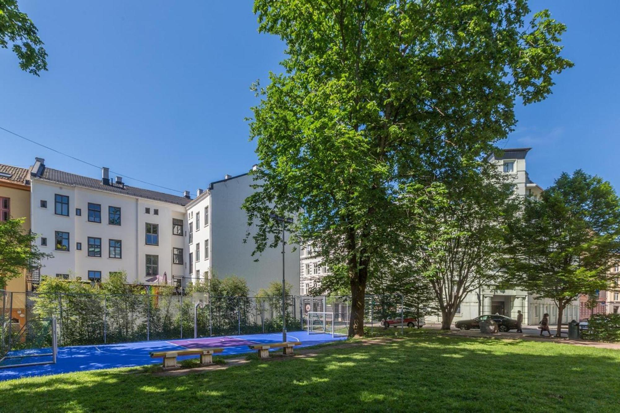 **royal ** Modern ** Fast - Wifi ** Smart Tv ** Appartement *