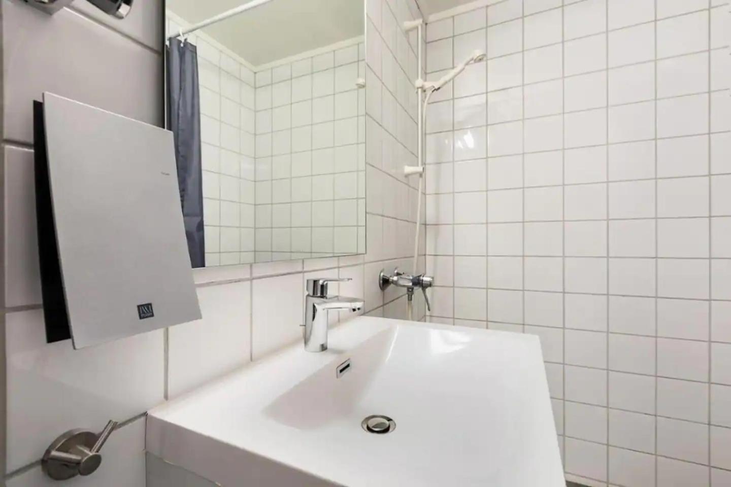 **royal ** Modern ** Fast - Wifi ** Smart Tv ** Appartement Oslo